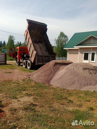 Отсев, щебень, земля, песок, строительство дорог