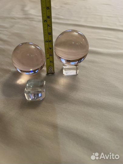 Хрустальный шар, фигурки рыба, овен