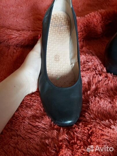 Туфли (2 пары)