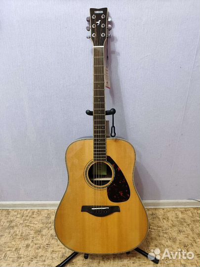 Гитара Yamaha FG 830 N массив ели