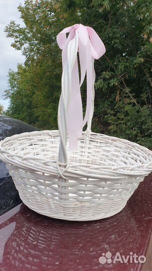 Корзина плетеная для цветов