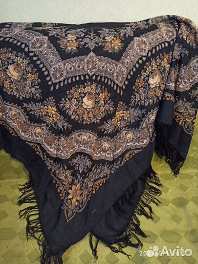 Павловопосадская шаль и платок СССР