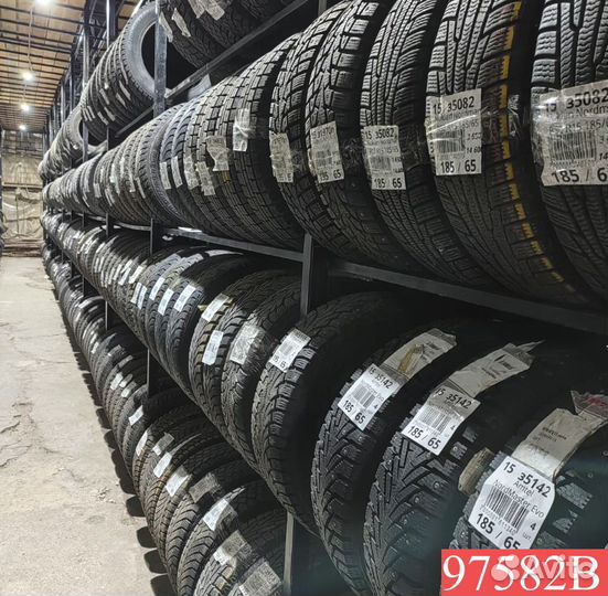 Yokohama Ice Guard Studless IG50 205/60 R16 90P