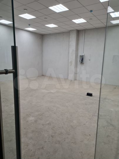 Торговая площадь, 972 м²