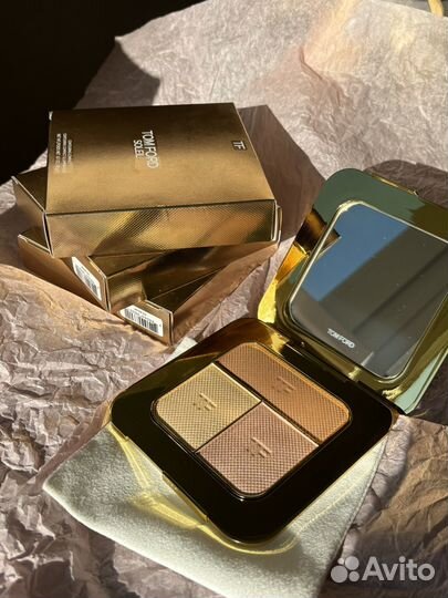 Палетка Tom Ford хайлайтер бронзер румяна