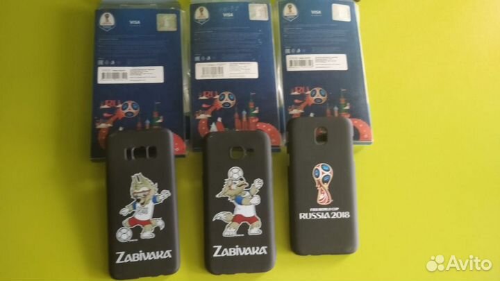 Чехол на телефон