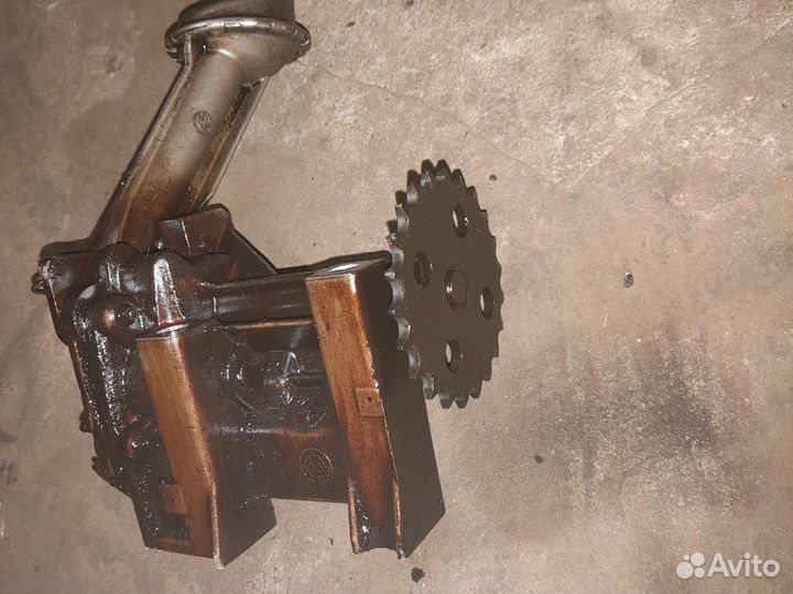 Масляный насос K7JA 700 renault symbol clio