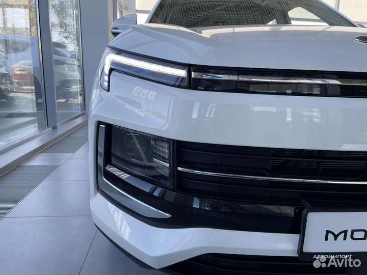 Москвич 3 1.5 CVT, 2023