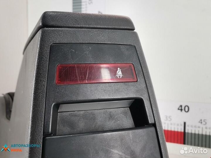 Консоль салона (центральная часть) Volvo 960 1993