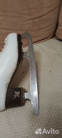 Фигурные коньки risport 240