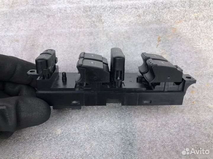 Блок кнопок Volkswagen Passat B5