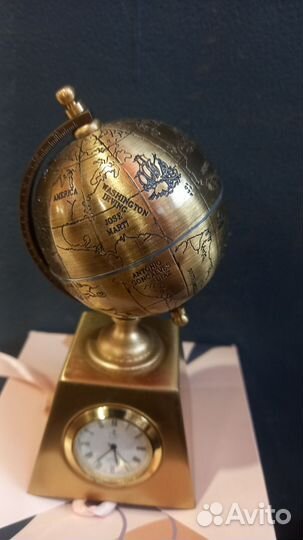 Настольные часы