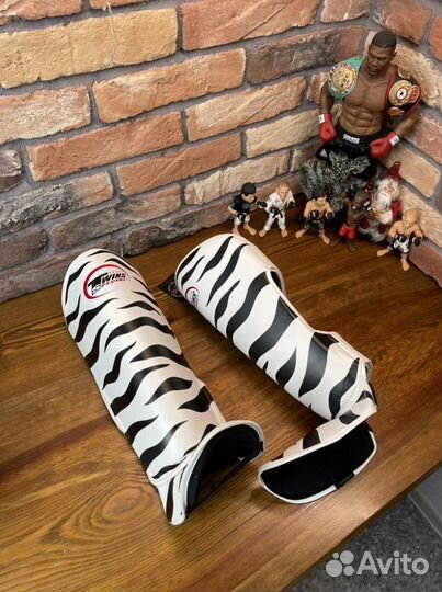 Защита голени Twins XL