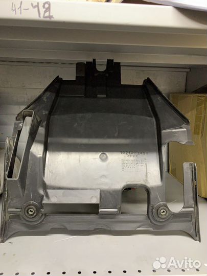 Пластик моторного отсека SkyWave 400 ck43