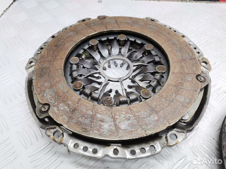 Маховик (демпфер сцепления) для Renault Espace 4