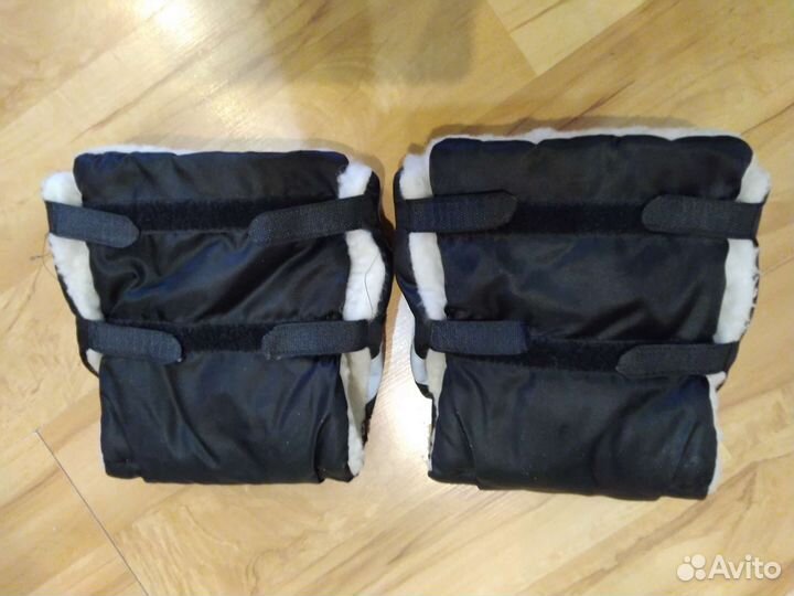 Муфты, варежки для рук на коляску, санки