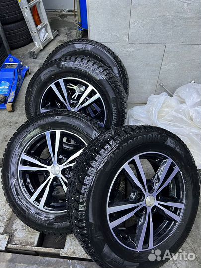 Зимние колеса 235/66 r17