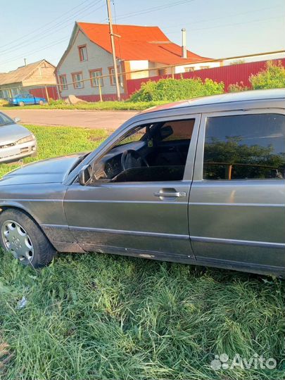 Mercedes-Benz 190 (W201) 2.0 МТ, 1986, 446 000 км