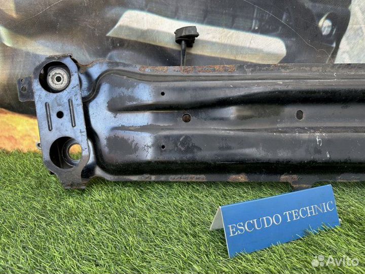 Балка АКПП Suzuki Escudo/Grand Vitara TA74W TD54W