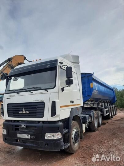 Гранитный карьер в Карелии