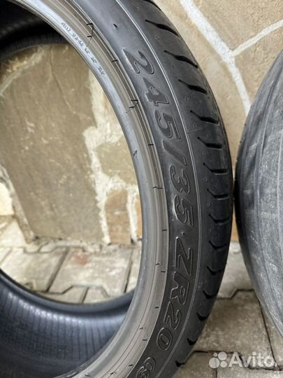 Pirelli P Zero 245/35 R20 и 305/30 R20