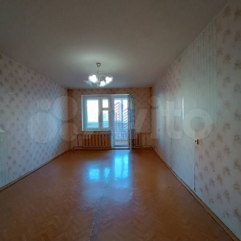 1-к. квартира, 52 м², 2/10 эт.