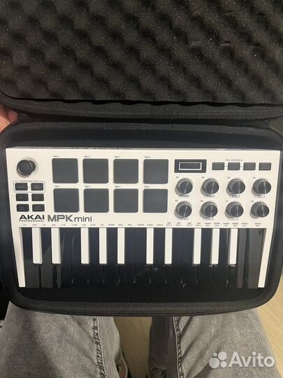 Akai MPK mini mk3