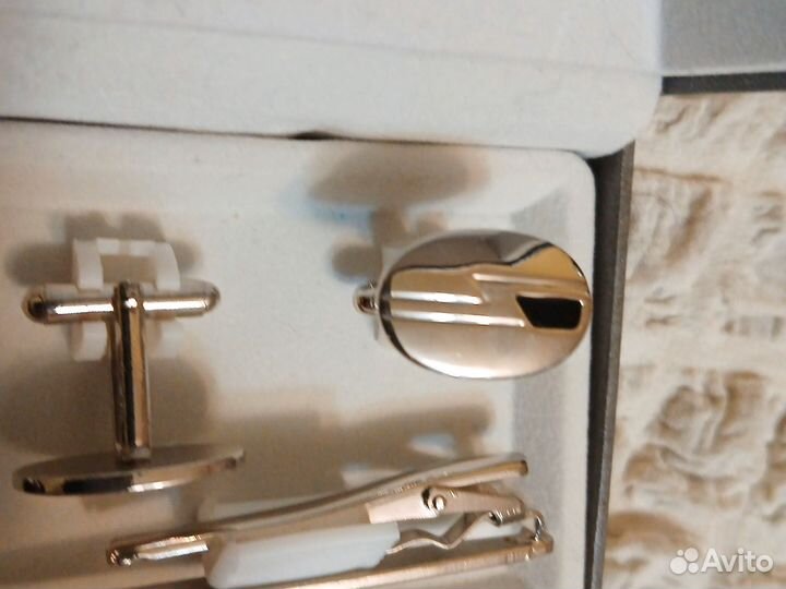 Запонки мужские opel