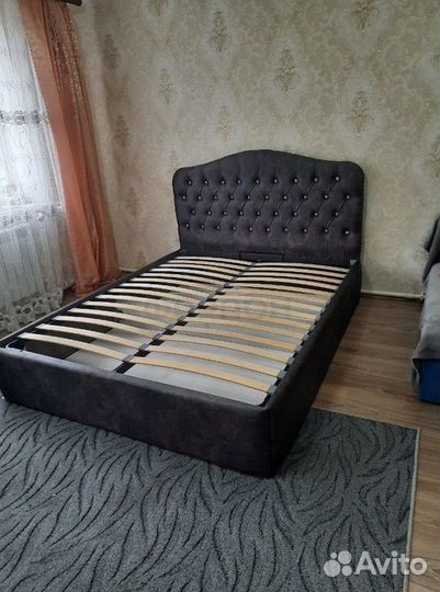 Кровать Корона