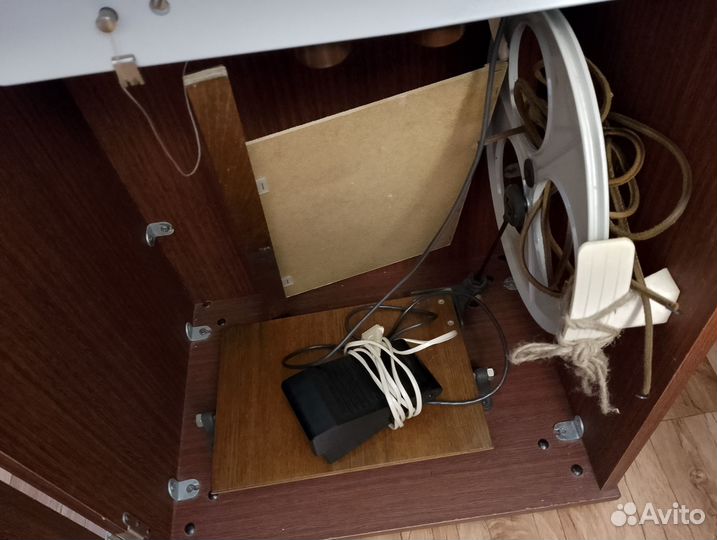 Швейная машинка 