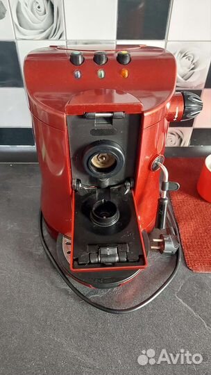 Капсульная кофемашина Squesito rotonda