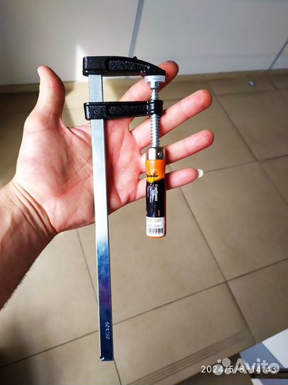 Струбцина быстрозажимная