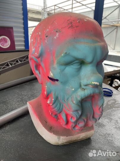 Гипсовый бюст