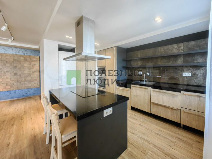 3-к. квартира, 88 м², 12/16 эт.