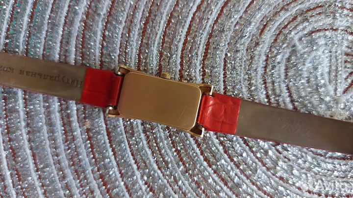 Золотые часы platinor