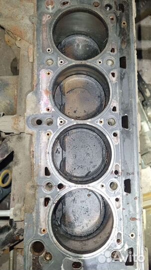 Двигатель Рено Сценик 2003-2009,б/у