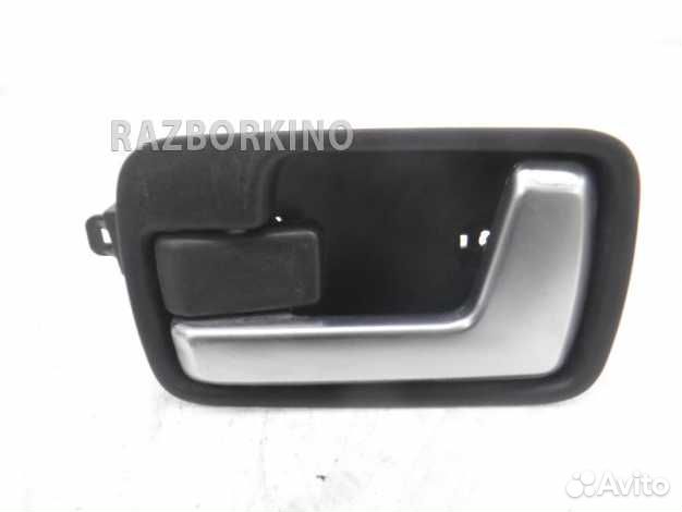 Ручка двери задней внутренняя левая