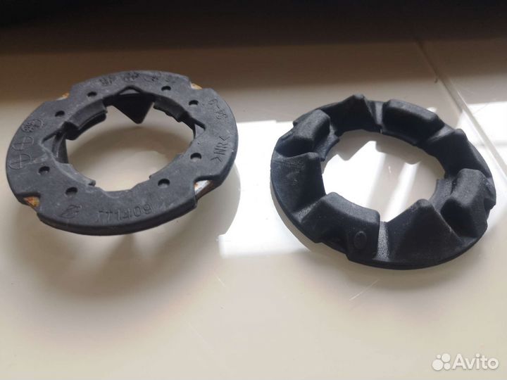 Уплотнитель резинка задней балки Toyota Camry V70