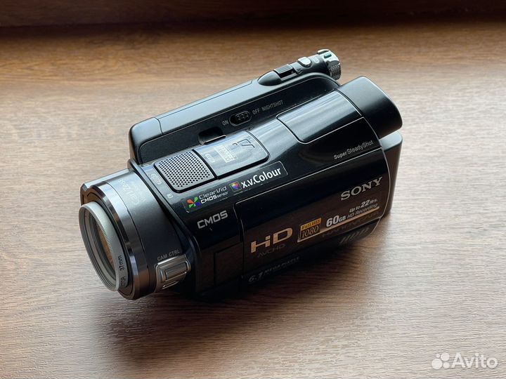 Видеокамера Sony HDR-SR7 60GB