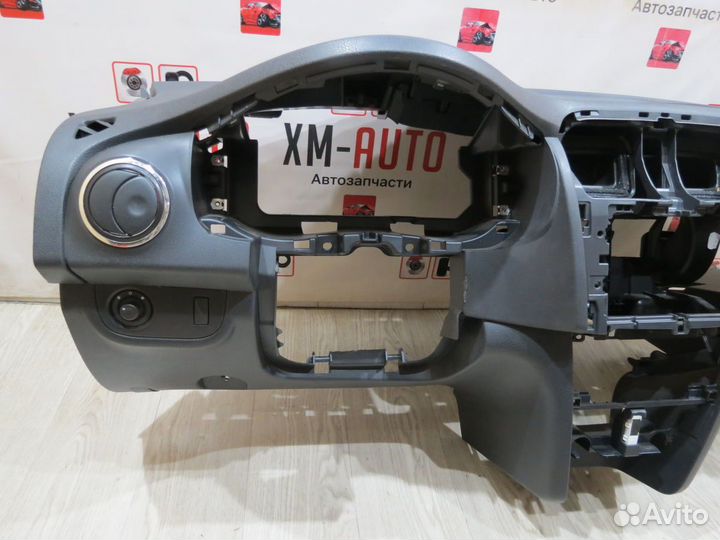 Торпедо Renault Sandero 2