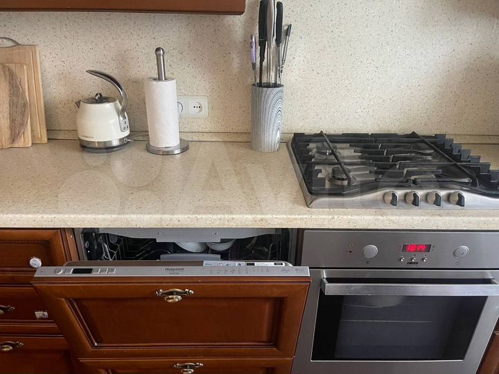 2-к. квартира, 72,6 м², 3/10 эт.