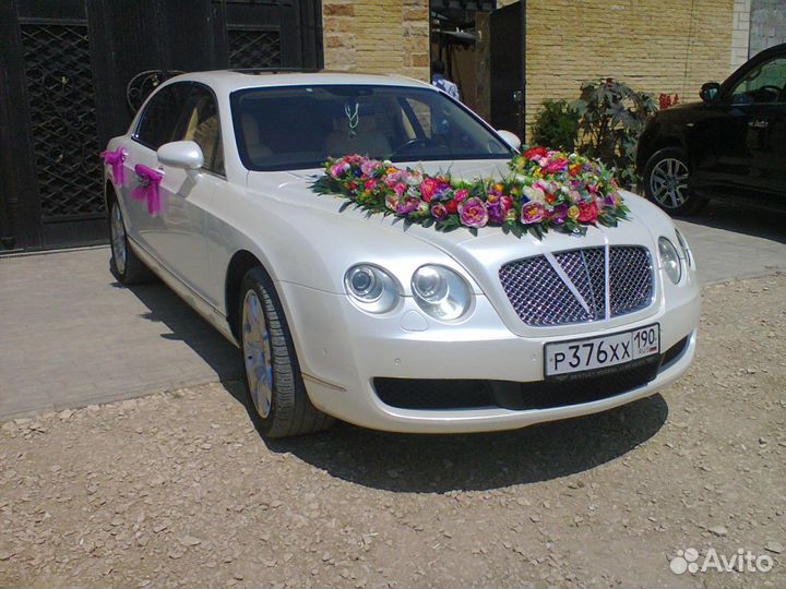 Прокат автомобилей на свадьбу