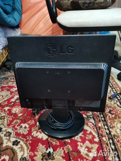 Монитор Flatron