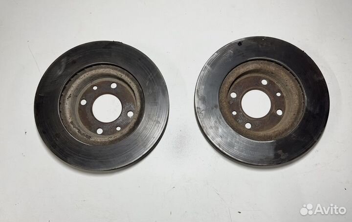 Диск тормозной передний Renault Megan 2