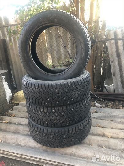 Michelin Defender 215/60 R18