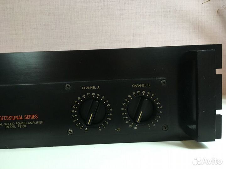 Yamaha P 2100 усилитель мощности