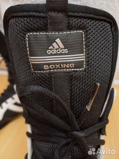 Кроссовки adidas для бокса