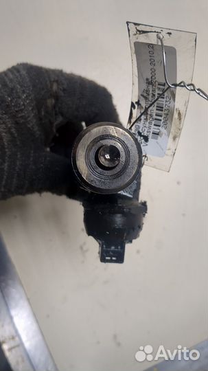 Форсунка топливная Volkswagen Sharan, 2010