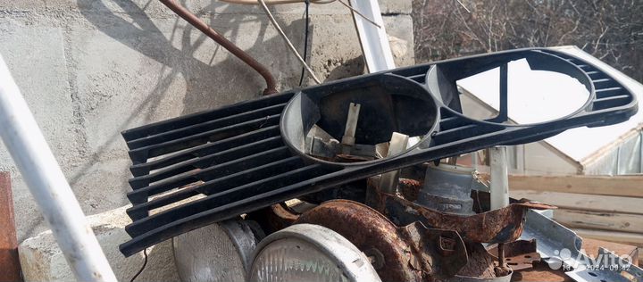 Капот BMW 3 E30