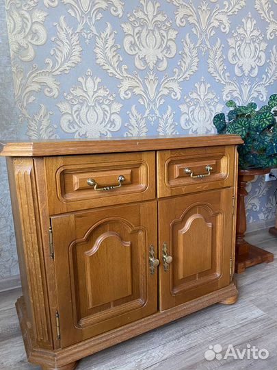 Тумба из массива дуба с натуральным шпоном